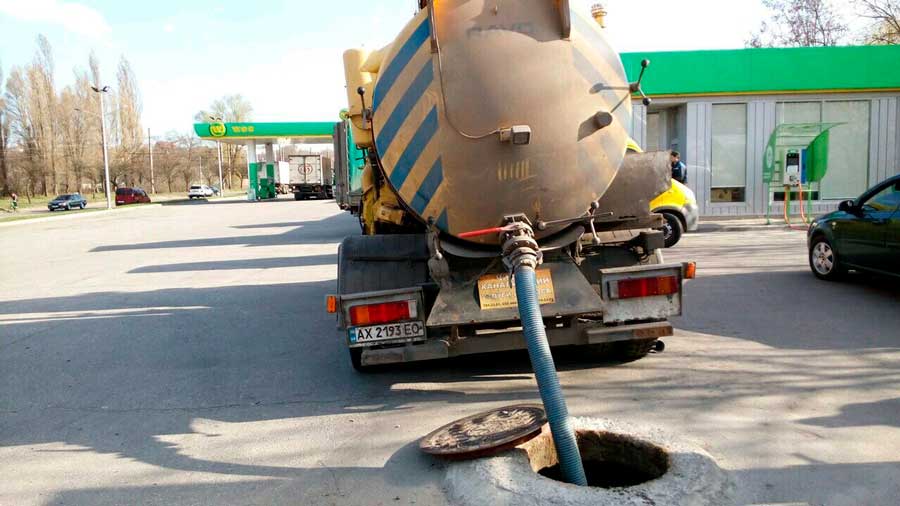 Откачка автомоек, ила, нечистот, стоков, песка в Ульяновске